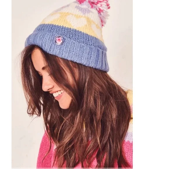 NWT LoveShackFancy Heart Beanie NWT NEW LoveShackFancy Hastings Heart Beanie PomPom Hat  main image 4